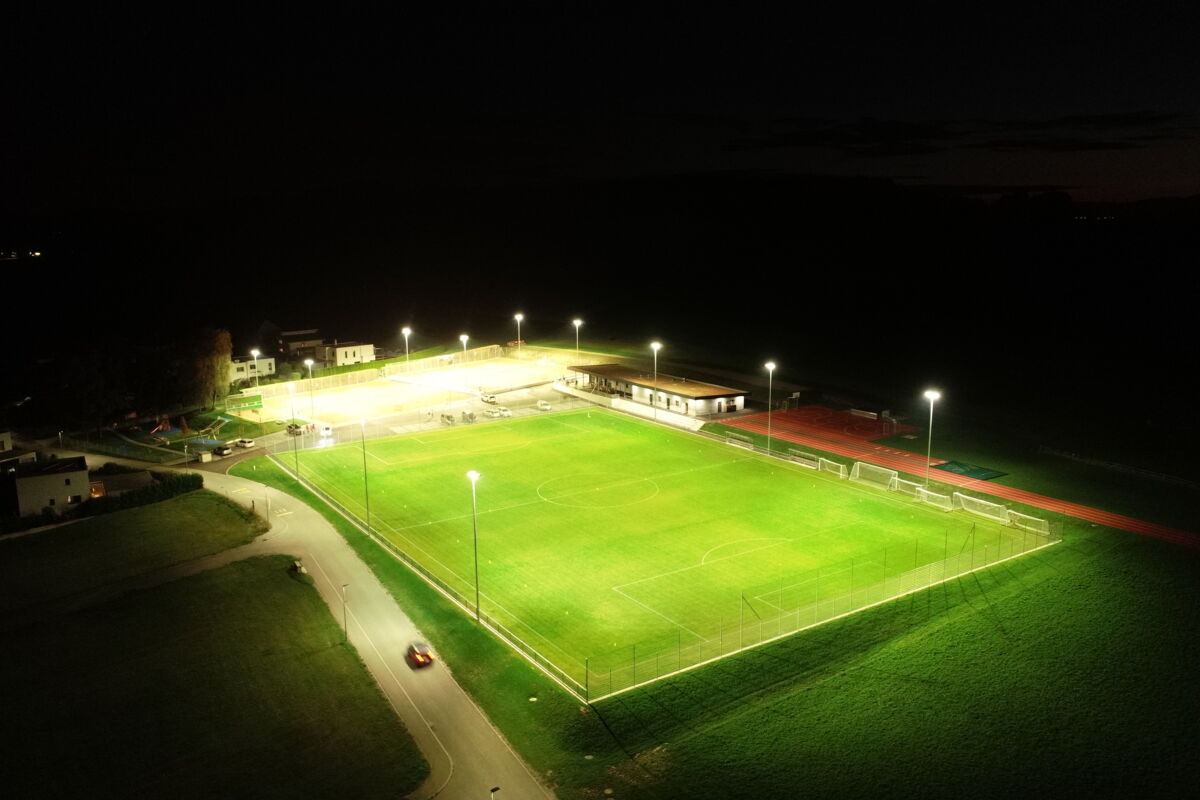 Romont saniert Fussball- und Tennisplatzbeleuchtung