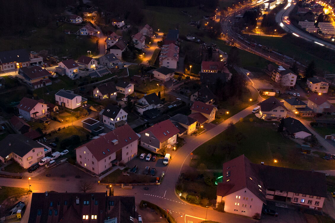 Münchwilen (AG) avec des lampadaires neutres pour le climat